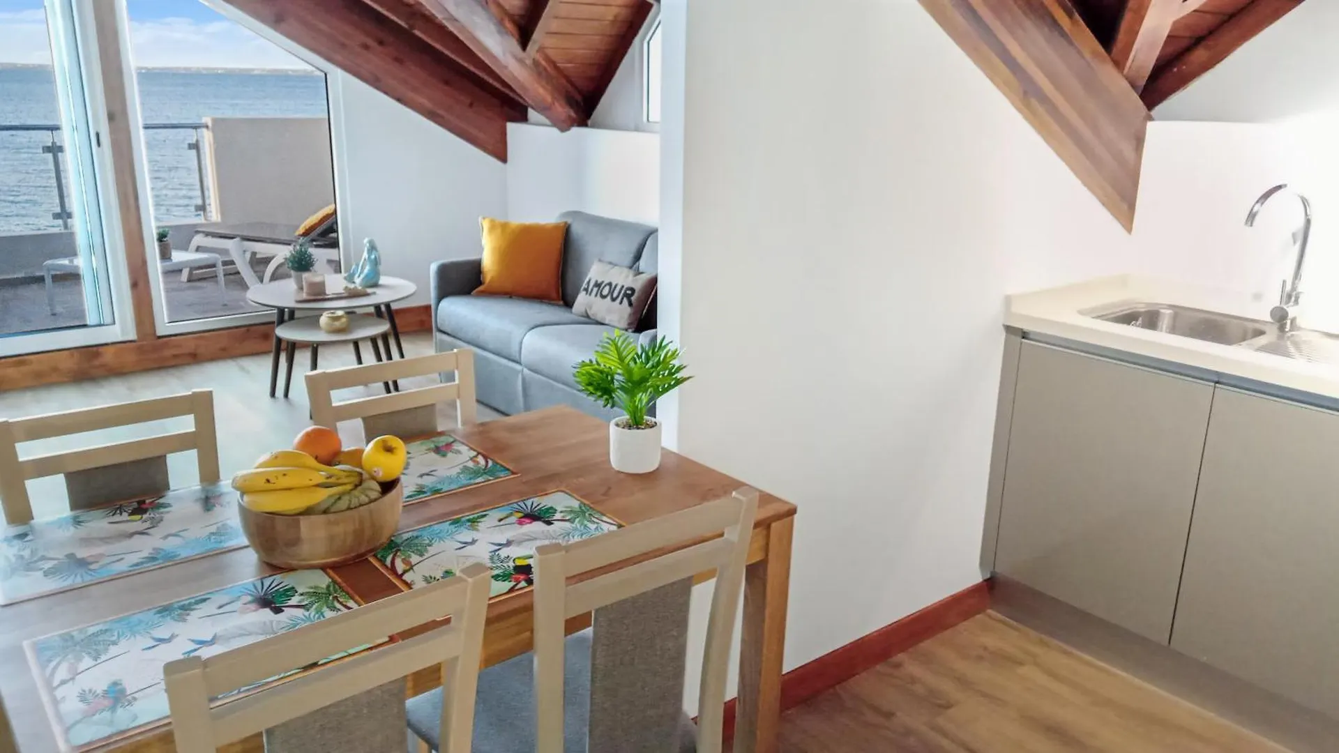 Residence Catalina 2 Bedrooms Apartments Grand Case