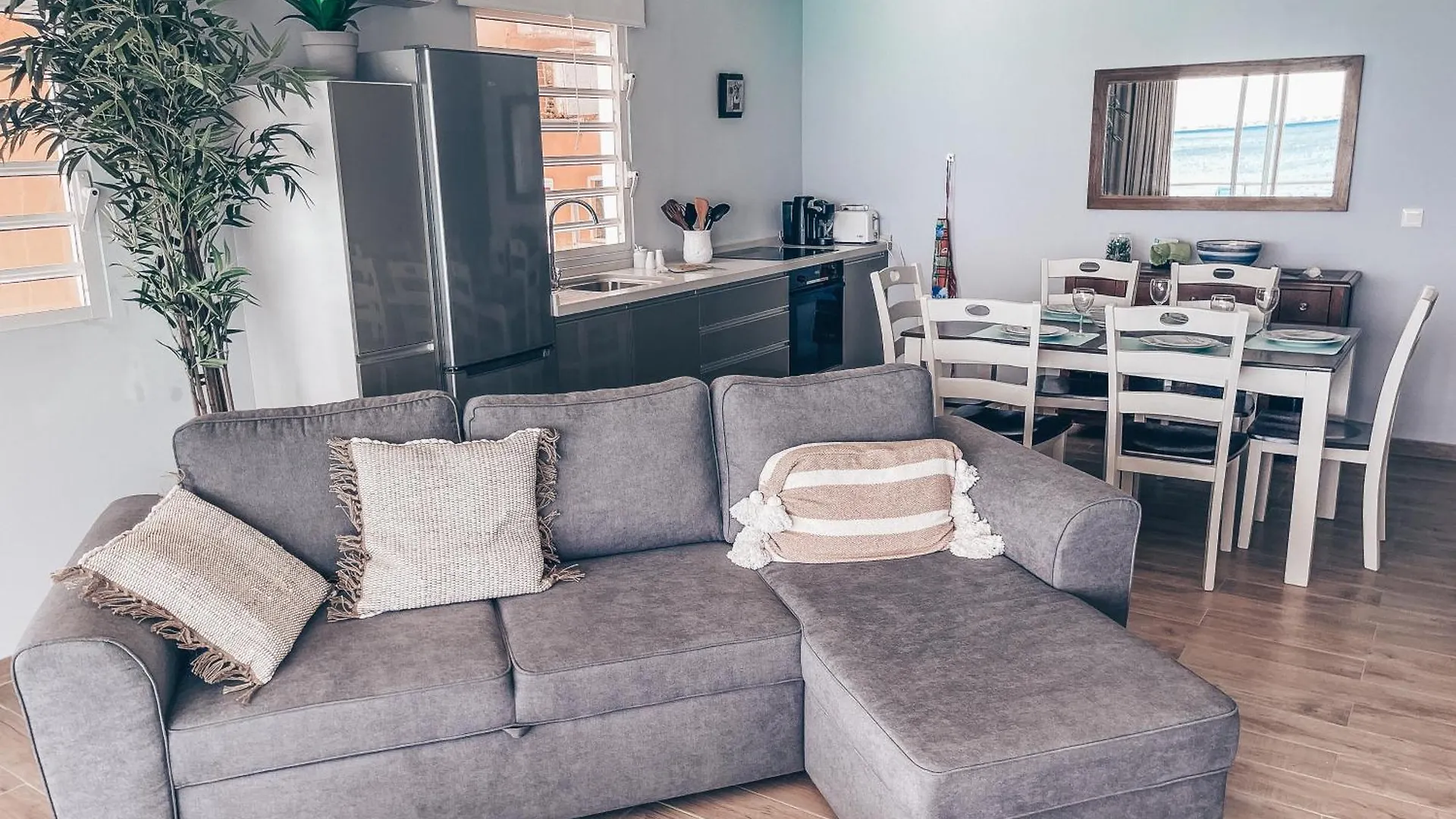 Residence Catalina 2 Bedrooms Apartments Grand Case