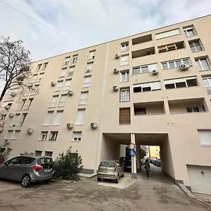  Apartment Donatus - Modern Near The Bridge/centre Croatia